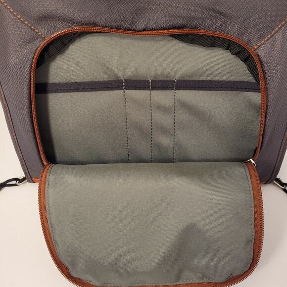 Rei Brand Nylon Tablet iPad Reader Bag Pre-Owned 2 Tone Color  12x9 - Picture 7 of 10